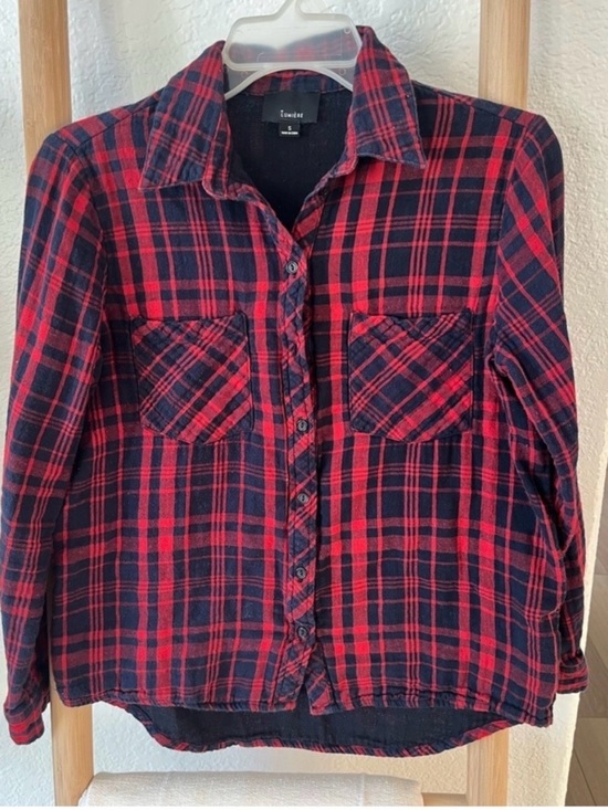 Lumiere Tops - Lumiere Red and Black Plaid Button-Down Shirt
